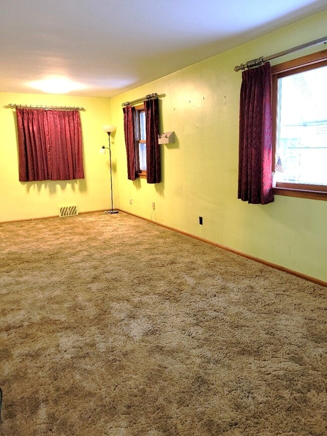 Foto del edificio - 515 N 8th Ave