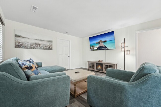 Foto del edificio - 214 Bridgefield Pl