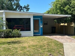 Building Photo - 1517 Lawsona Ct