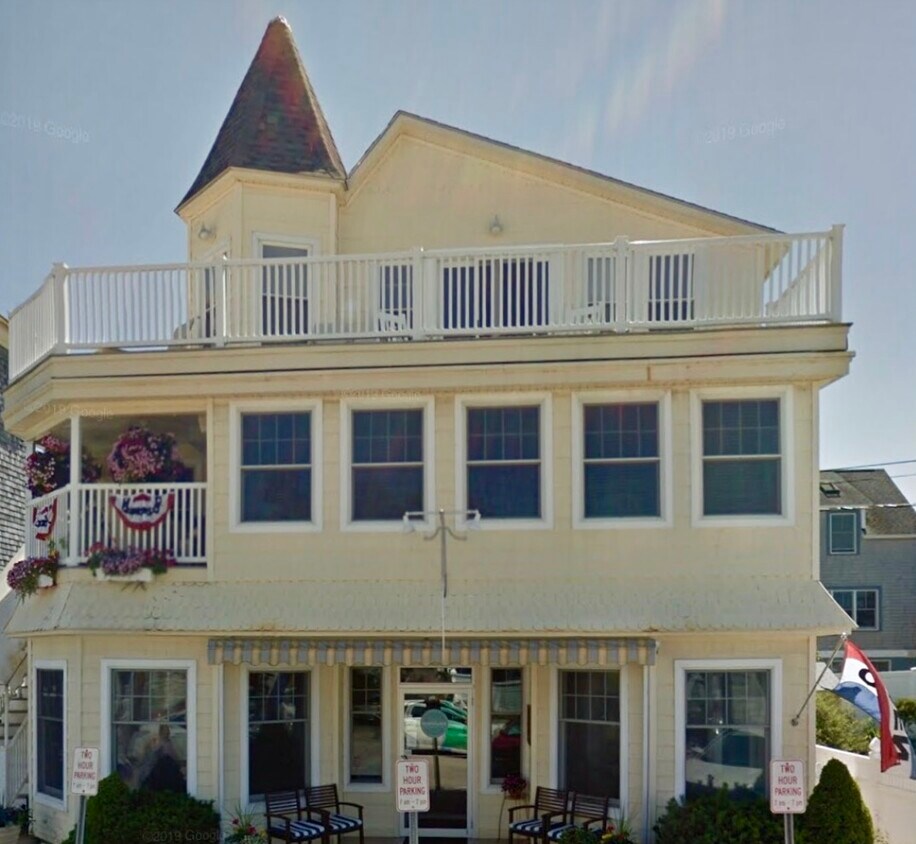 Primary Photo - 5 Temple Ave