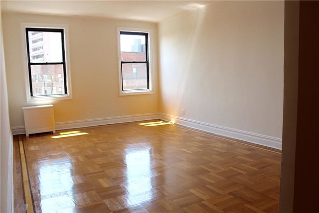 Building Photo - 625 Caton Avenue