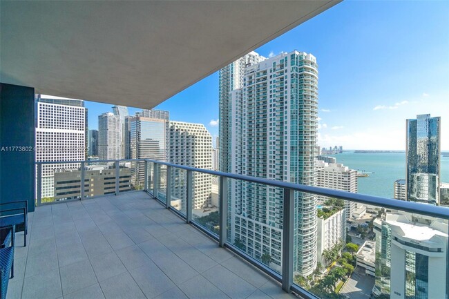 Foto del edificio - 1010 Brickell Ave