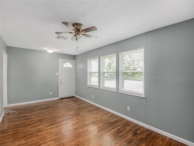 Foto del edificio - 1116 2nd St