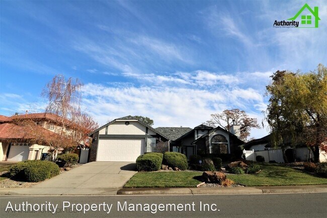 Building Photo - 3 br, 2 bath House - 1863 Gold Hills Dr.