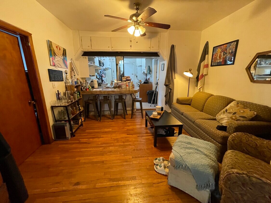 Primary Photo - 46 Park Vale Ave