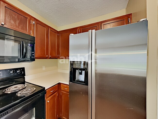 Foto del edificio - 4205 Chesney Glen Dr