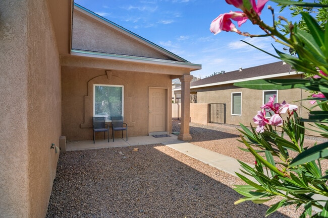 Building Photo - 2863 Ox Cart Ct