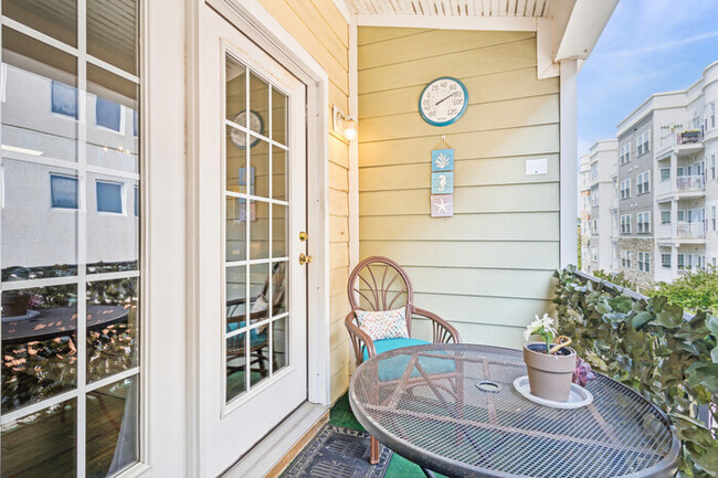Building Photo - Ocean Place 340- Recently Remodeled Condo ...