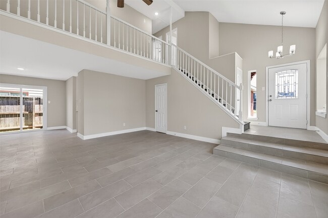 Building Photo - 2318 Irish Spring Dr