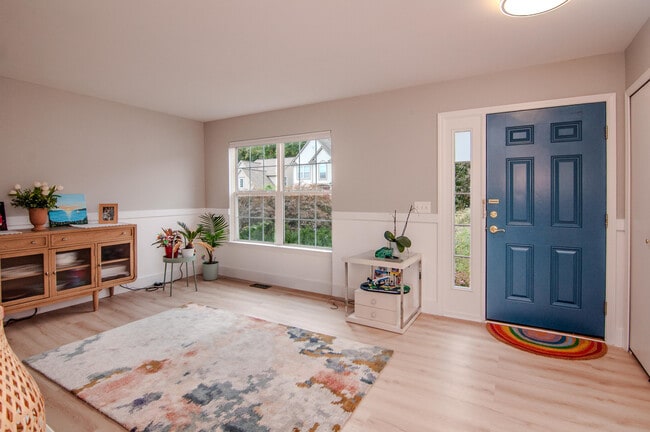 Foto del edificio - 3244 Dunwoodie Rd