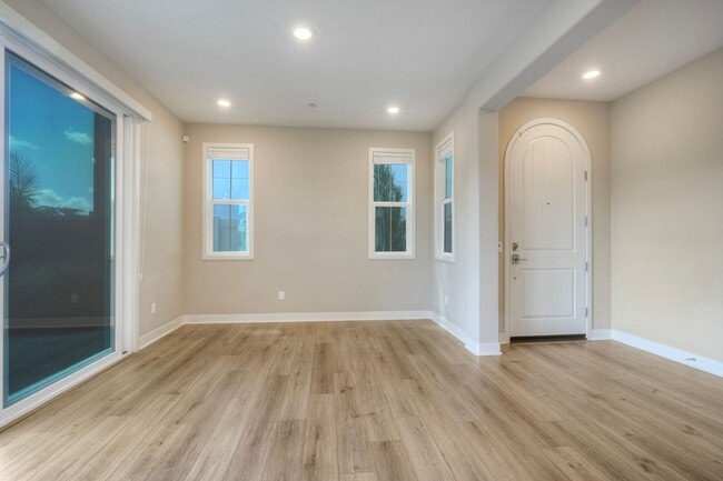 Foto del edificio - 6675 Agave Cir