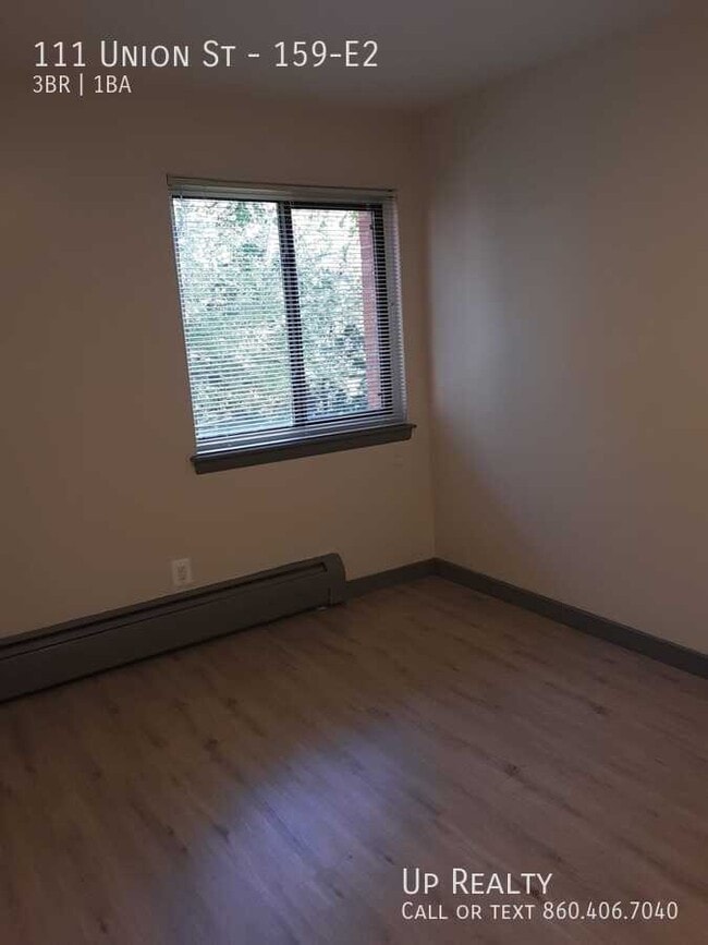 Building Photo - 111 Union St