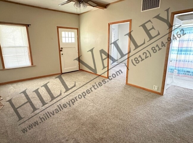 Building Photo - Two Bedroom Home South