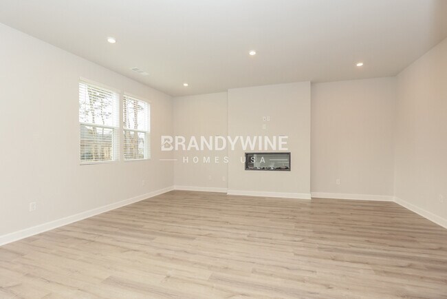 Building Photo - 325 Dearborn Sta