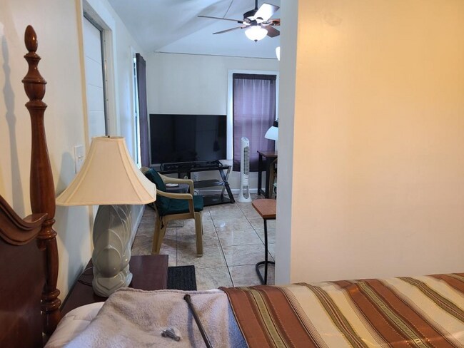 Foto del edificio - 3840 54th Ave N