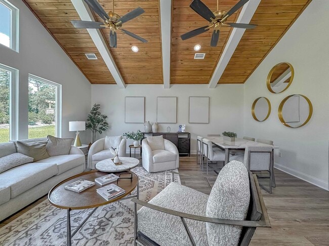 Building Photo - 1366 Landon Hills Dr