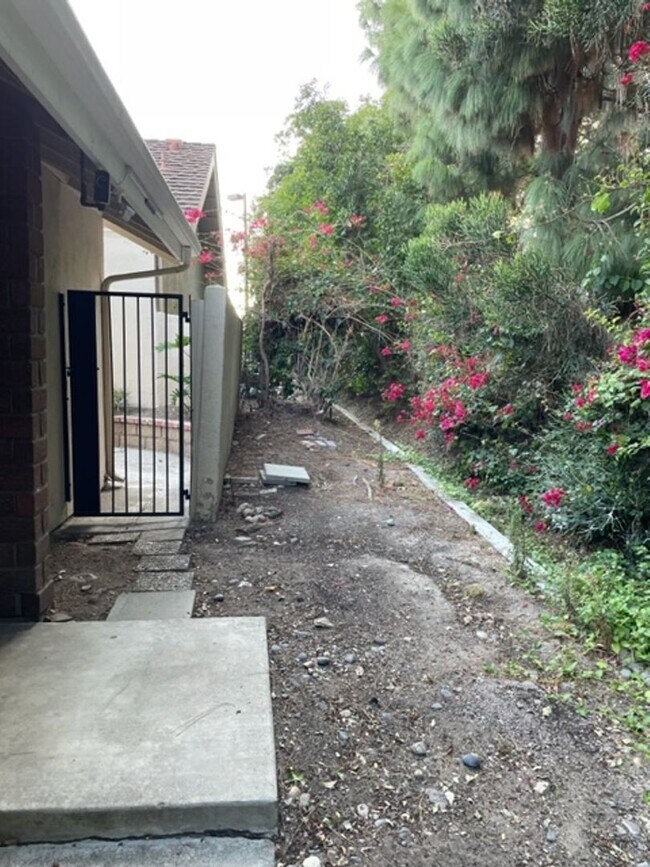 Building Photo - One Story in Woodbridge-$1000 off rent