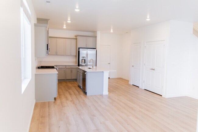 Foto del edificio - 4180 W Cirrus Ln