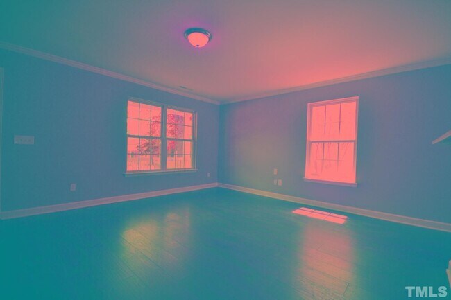 Foto del edificio - 4612 Silverdene St