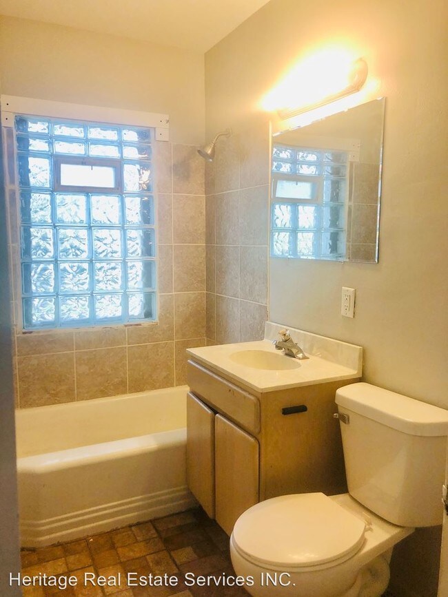 Building Photo - 2 br, 1 bath House - 1030 Wright Street