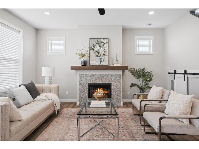 Foto del edificio - 10027 Newport Path