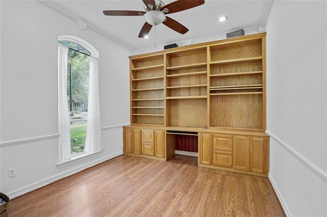 Foto del edificio - 3321 Heather Hill Dr