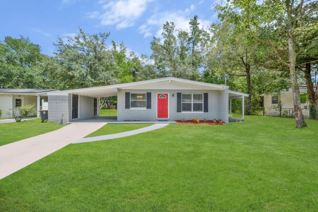 4914 Donnybrook Ave House Rental in Jacksonville, FL