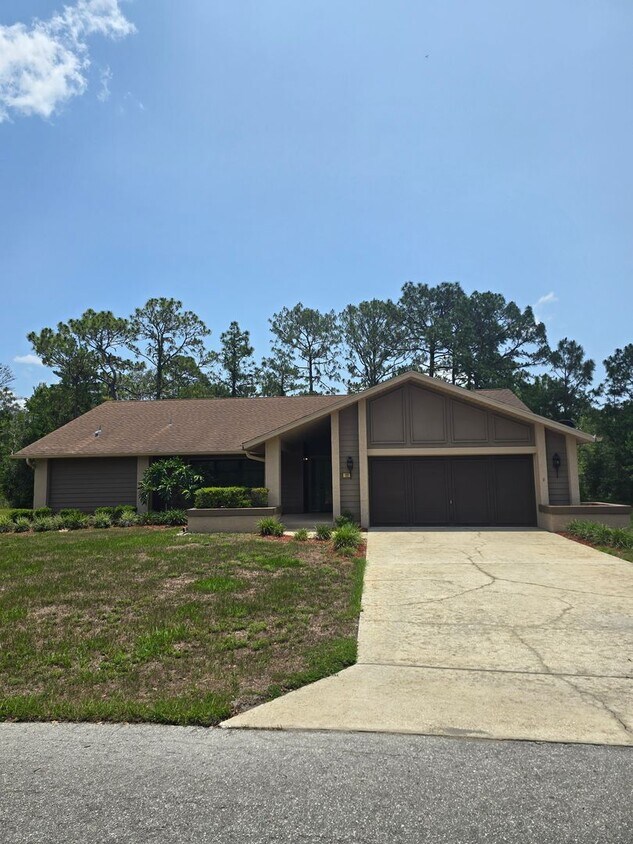 Foto principal - Gorgeous and Huge 2/2/2 in Sugarmill Woods!!!