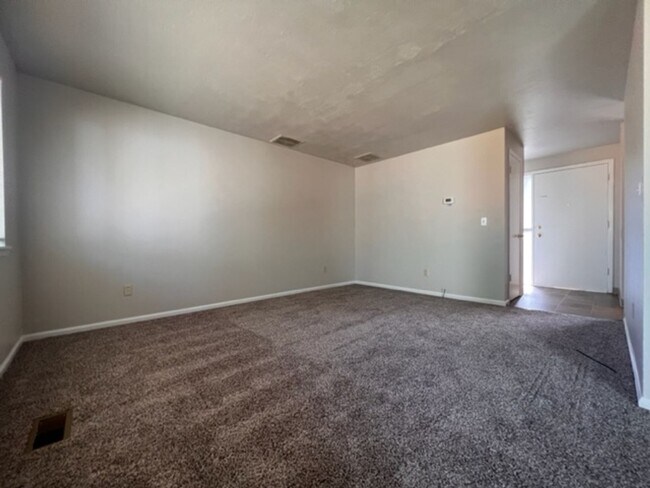 Foto del edificio - Affordable & Centrally Located Meridian Ge...