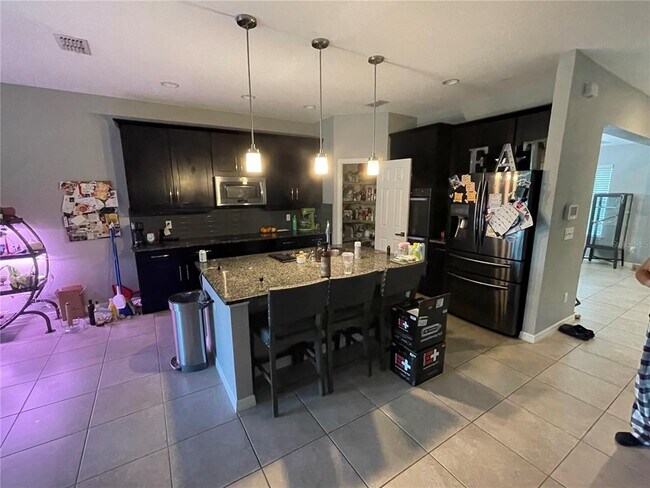 Foto del edificio - 775 Maple Leaf Loop