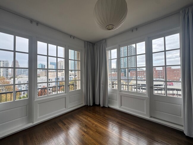 Photo - 30 5th St NE Apartment