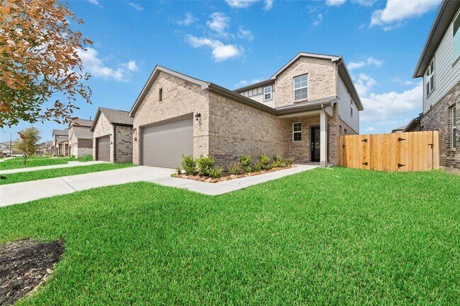 Building Photo - 5807 Quest Valley Dr