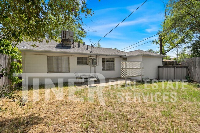 Foto del edificio - 10723 Alicante Way