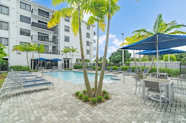 Piscina - Countyline Apartments