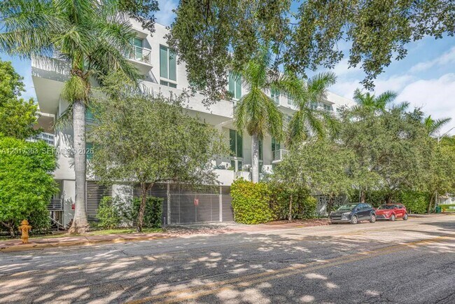 Foto del edificio - 1428 West Ave