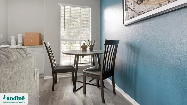 Foto del edificio - 6000 Randolph Blvd