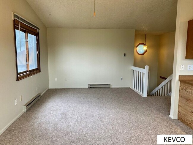 Foto del edificio - Charming House with Open Floor Plan