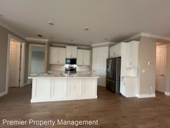 Building Photo - 3 br, 2 bath House - 526 Kamari Cove