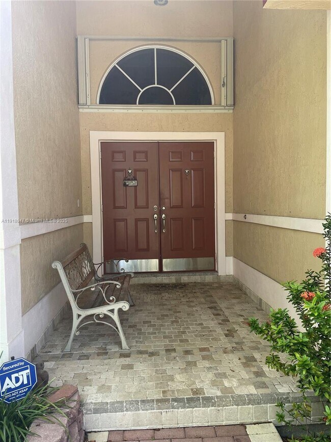 Foto del edificio - 232 SW 7th Ave