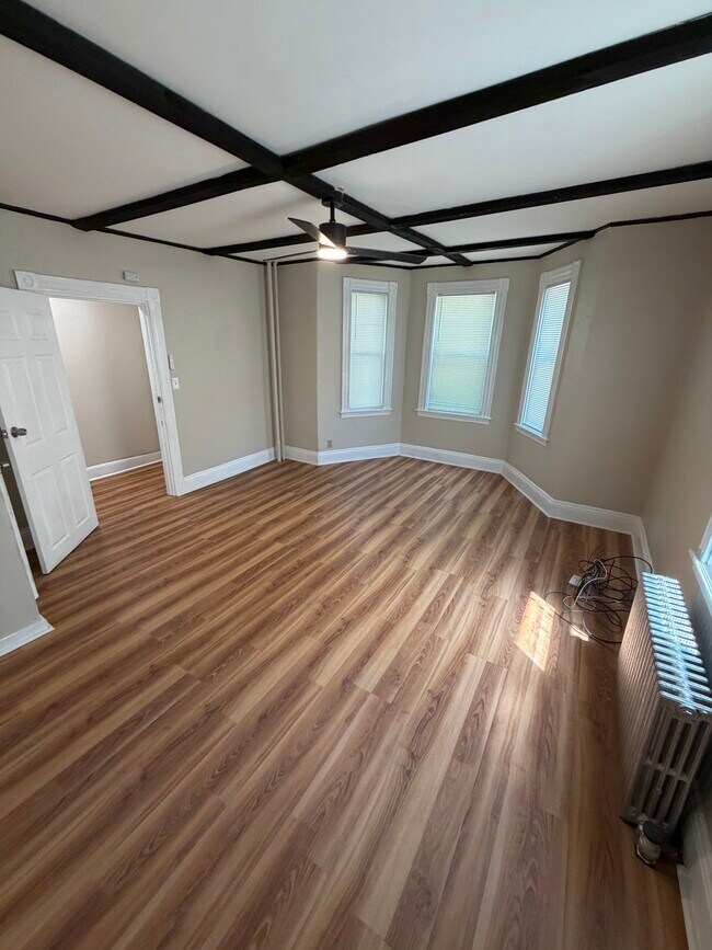 Dormitorio 1 - 2187 Dorchester Ave