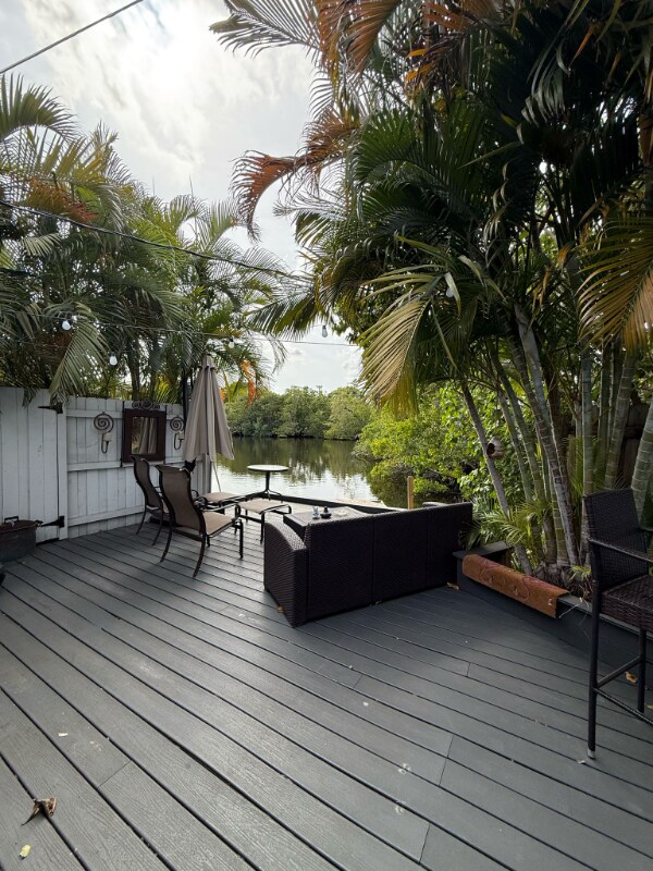 Foto del edificio - 2019-2023 NE 15th Ave