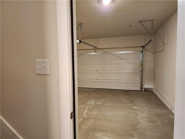 Foto del edificio - 1242 Winterhaven Dr
