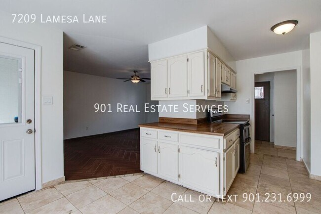 Foto del edificio - 7209 Lamesa Ln