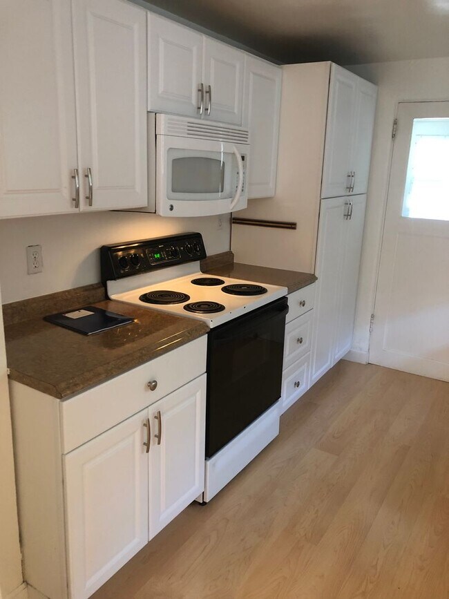 Foto del edificio - Coombs