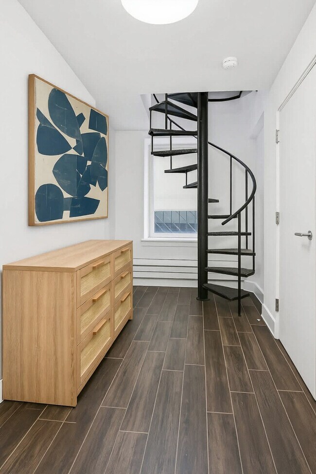 Foto del edificio - 125 E 83rd St