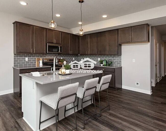 Building Photo - 3624 NE Marissa Ln