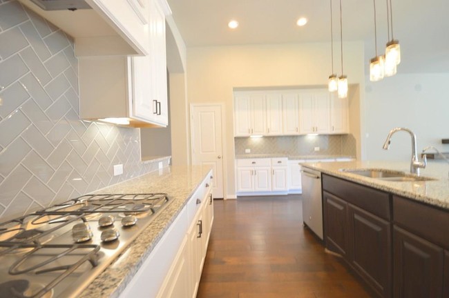 Building Photo - 23731 Kingston Ridge Way