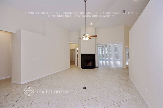 Building Photo - 371 Lynbrooke Ln