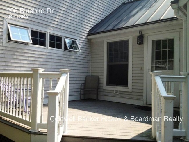 Building Photo - 296 Bluebird Dr