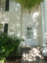 Building Photo - 6375 SW 130th Ave